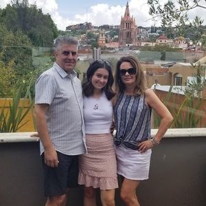 Meet your Posher, Liz